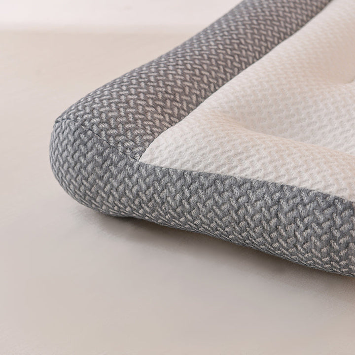 SilkiNest Luxury Pillow with Feather Silk Filling | Kalsten