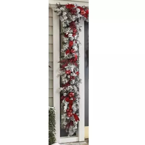 Pre-Lit Christmas Garland
