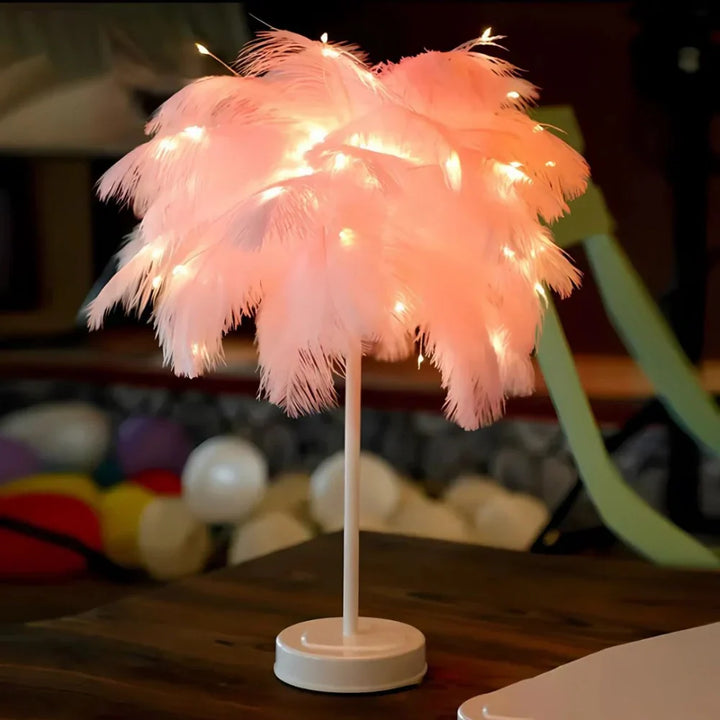Modern Feather Shade Table Lamp Noxord