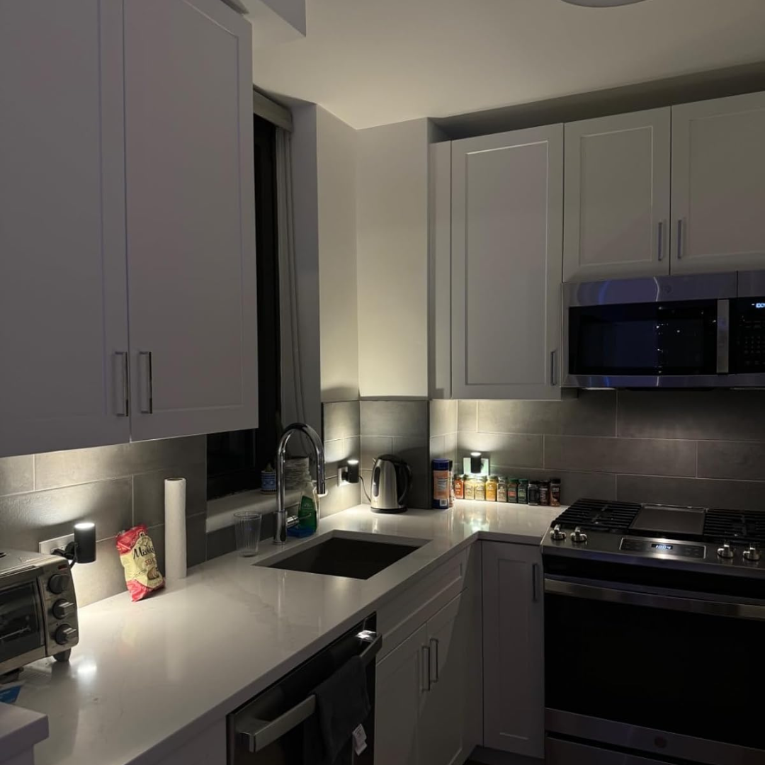 Plug-In Motion Sensor Wall Lamp Noxord