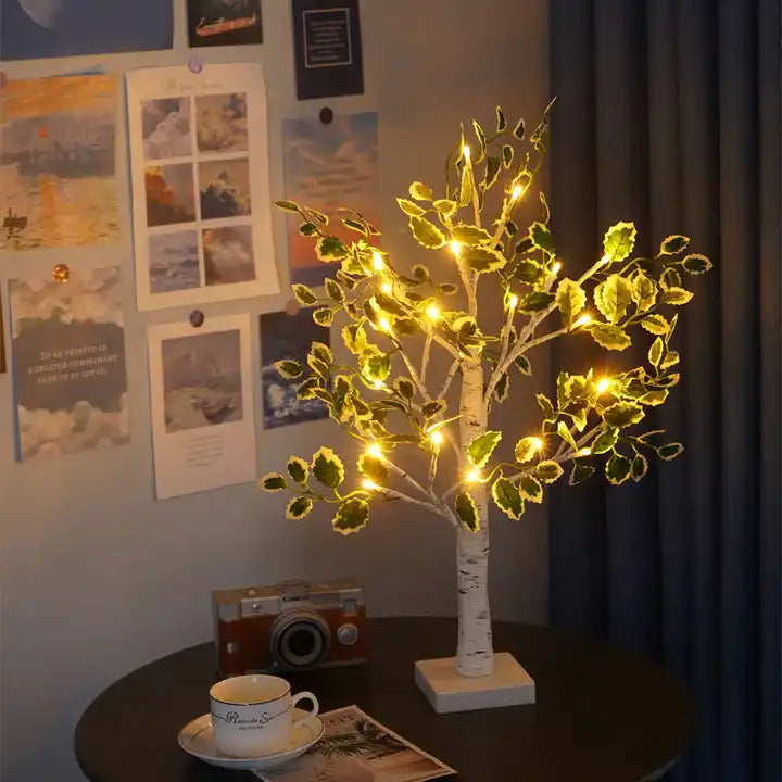 LED Tree Light with Green Leaves Noxord