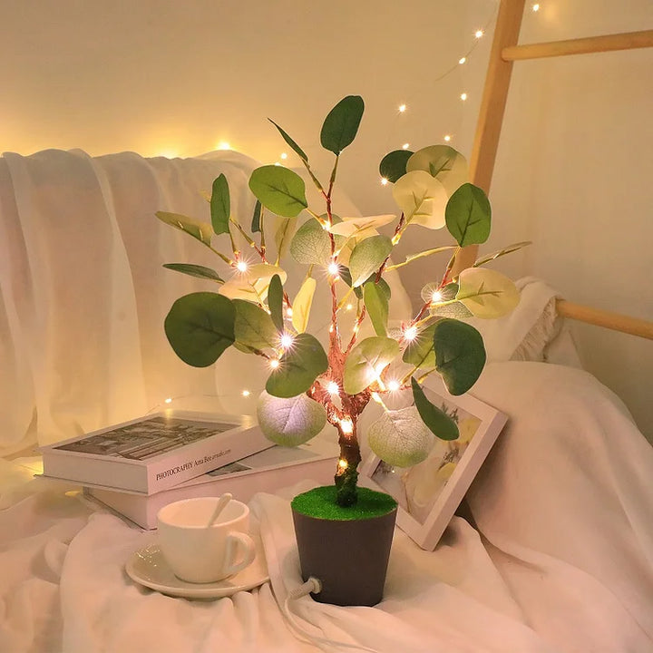 LED Faux Leaf Christmas Lamp Noxord