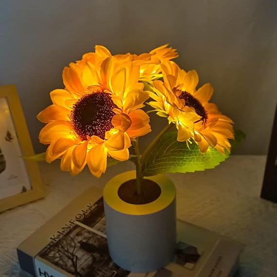 Table Lamp Sunflower LED USB Rechargeable Light | Noxord
