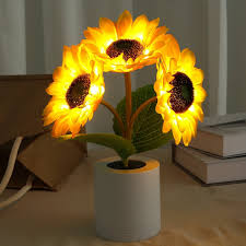 Table Lamp Sunflower LED USB Rechargeable Light | Noxord