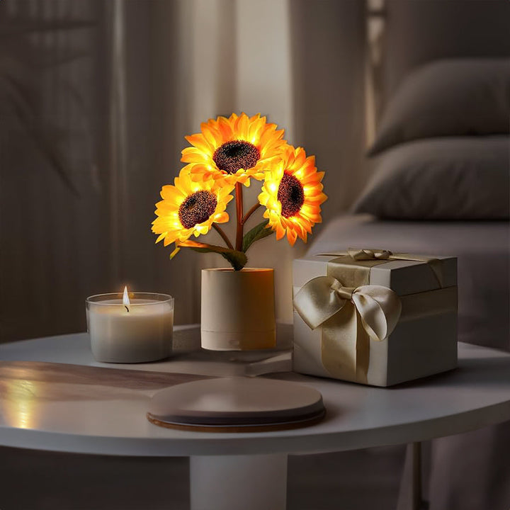 Table Lamp Sunflower LED USB Rechargeable Light | Noxord