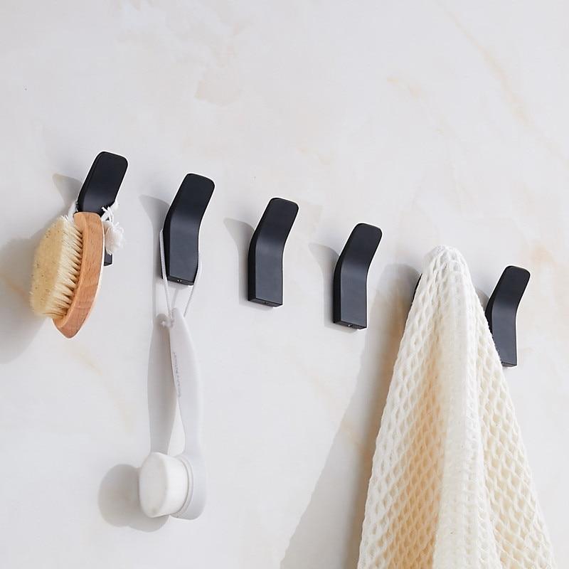 Kalsten | Golden Wall Hooks – Luxurious Brass Coat Hooks for Hallway and Bedroom