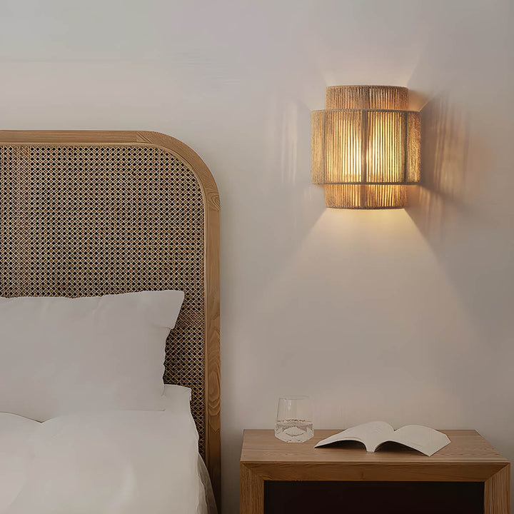 Minimalist Rope LED Wall Lamp – Warm Light