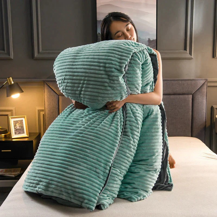 Soft Plush Fleece Blanket for Bed Noxord