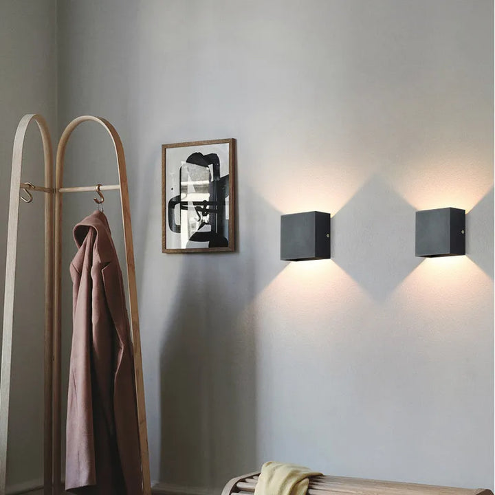 Black Aluminum Outdoor LED Wall Fixture Noxord