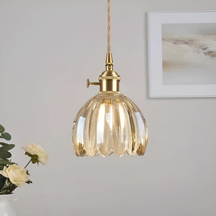Hanging light with flower glass – Japanese design for cozy spaces | Kalsten