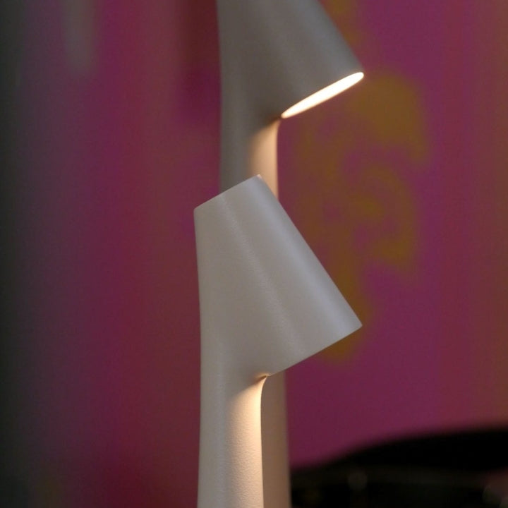 Sculpting table lamp | Kalsten