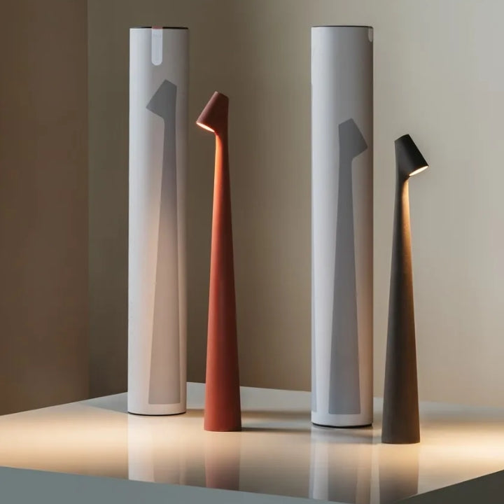 Sculpting table lamp | Kalsten