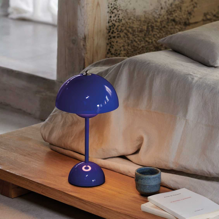 Kalsten | LED Table Lamp - MoonGlow