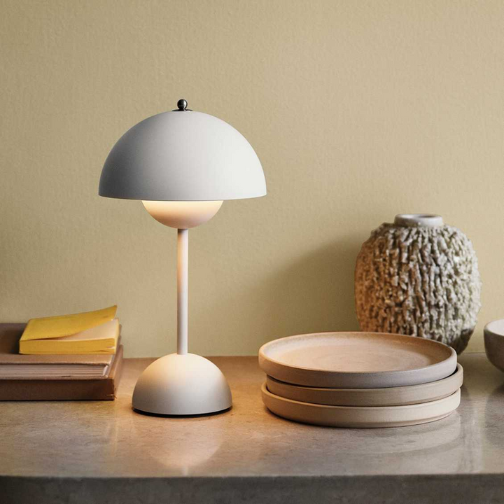 Kalsten | LED Table Lamp - MoonGlow