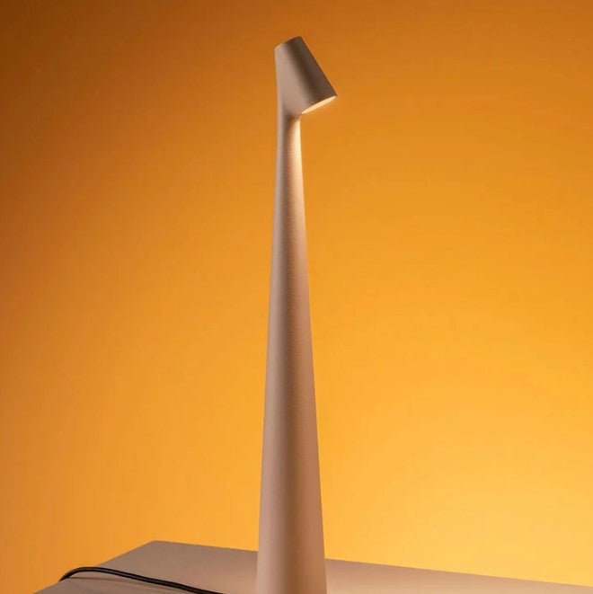 Kalsten | Portable Table Lamp