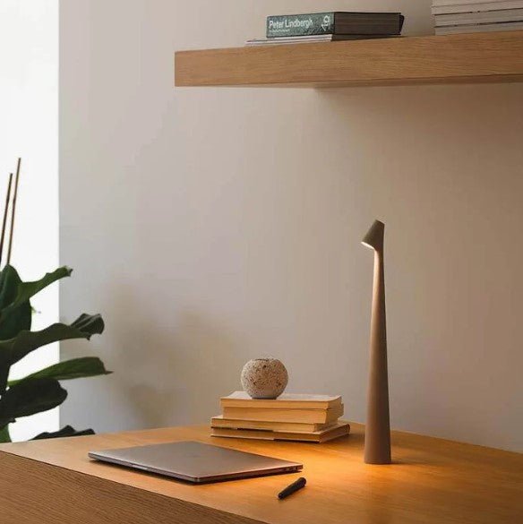 Kalsten | Portable Table Lamp