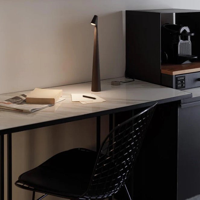 Kalsten | Portable Table Lamp