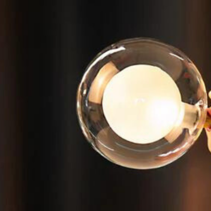 Luxe Table Lamp for Stylish Interiors - EleganceCraft | Noxord