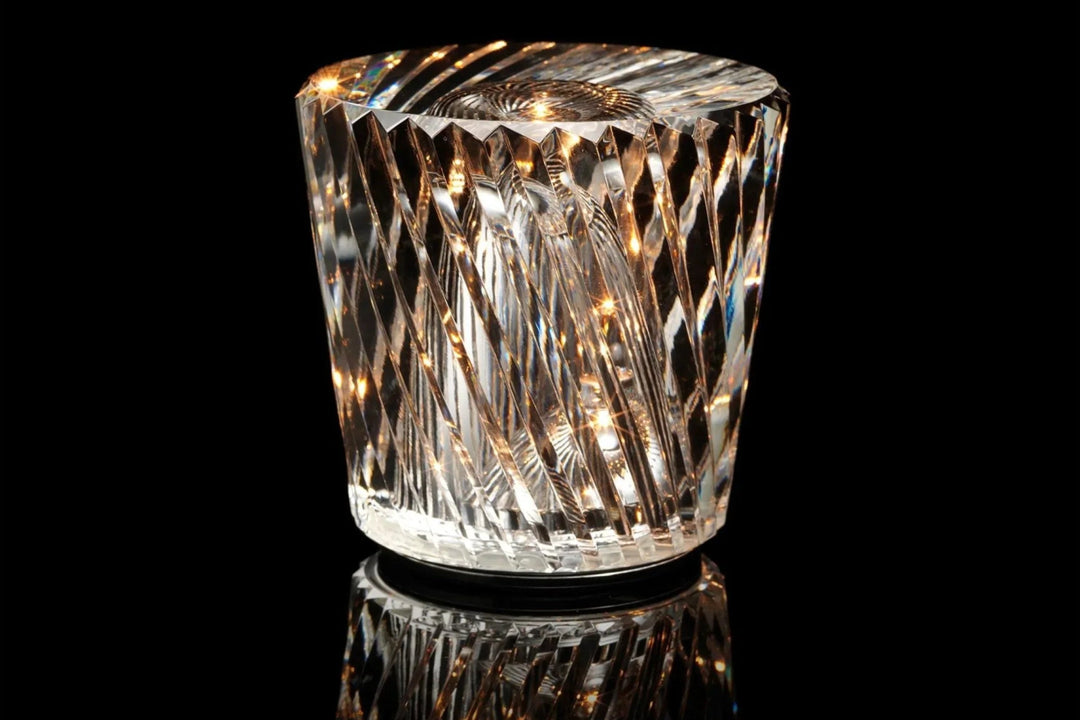Luxury Rechargeable Diamond Crystal Table Lamp - Lumière Diamond | Kalsten