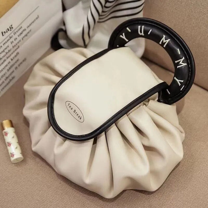 Travel The essential beauty set practical and chic | Kalsten