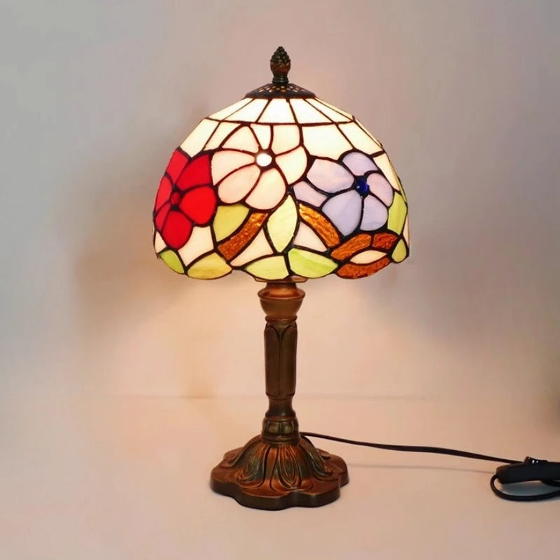 LumiTiffany | LED table lamp in vintage design | Noxord