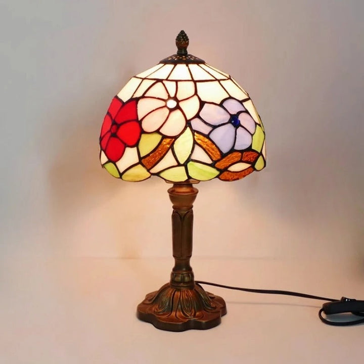 LumiTiffany | LED table lamp in vintage design | Noxord