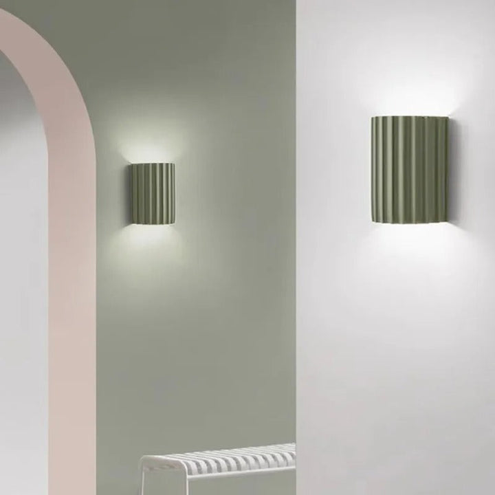 Minimalist Groove Wall Lamp | Resin, Up and Down | Kalsten