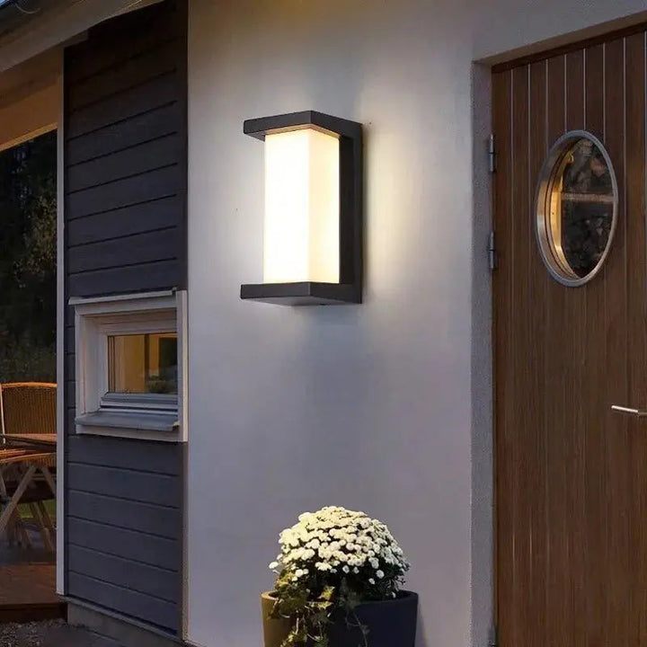 Linea Outdoor Lighting - Waterproof LED Lighting incl. Motion Sensor Noxord