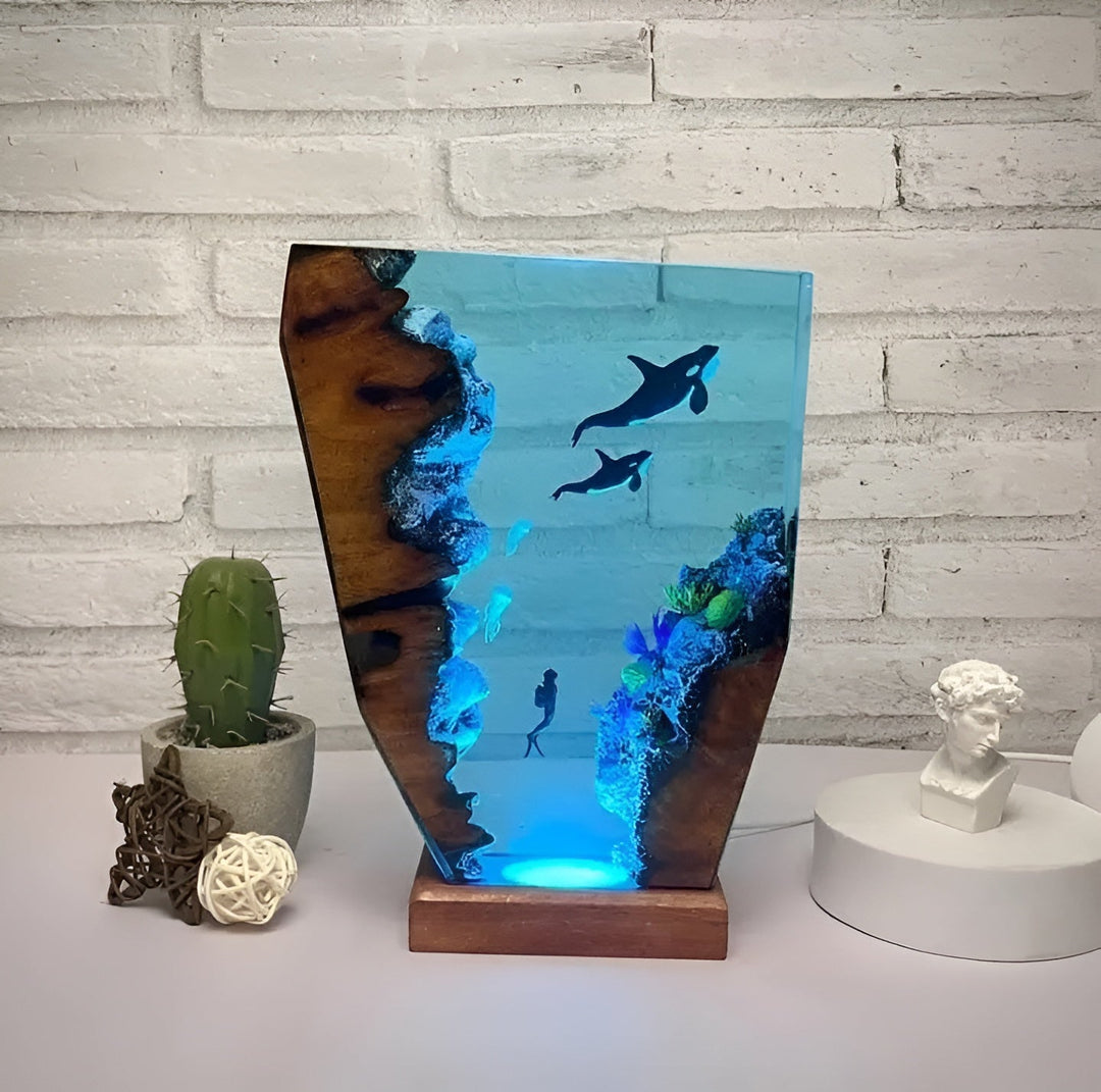 OceanGlow Luxe Illuminating Table Lamp – Serene Epoxy Resin with USB Charging Noxord