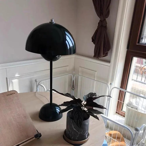 USB Type Modern Table Lamp | Noxord