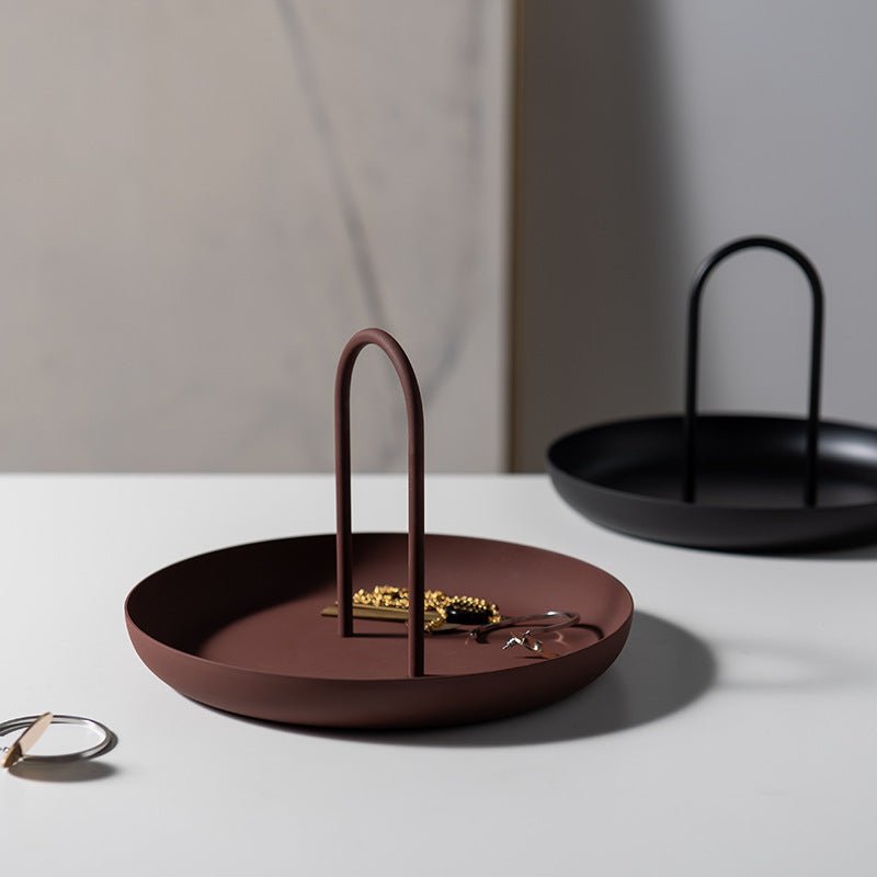 Kalsten | Minimalist, round, decorative tray