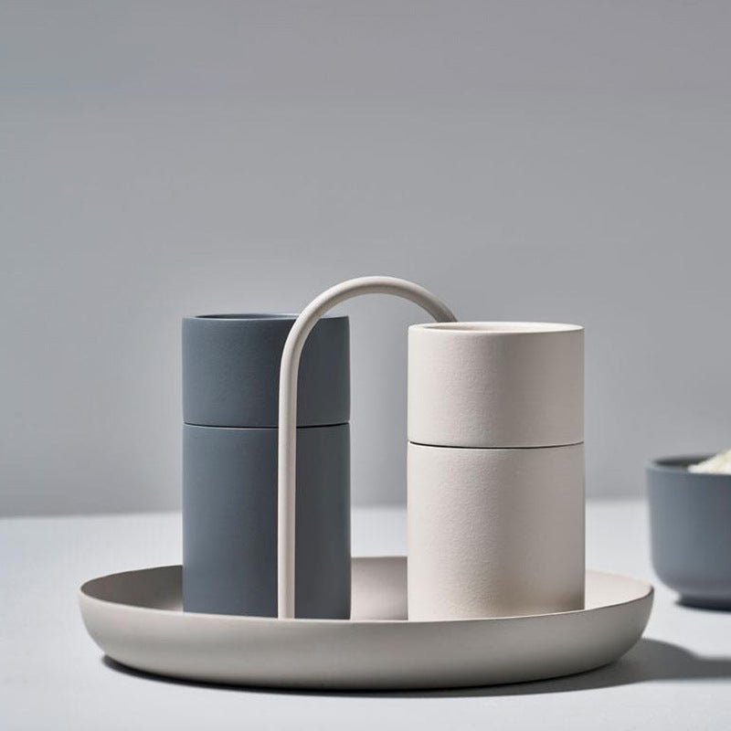 Kalsten | Minimalist, round, decorative tray