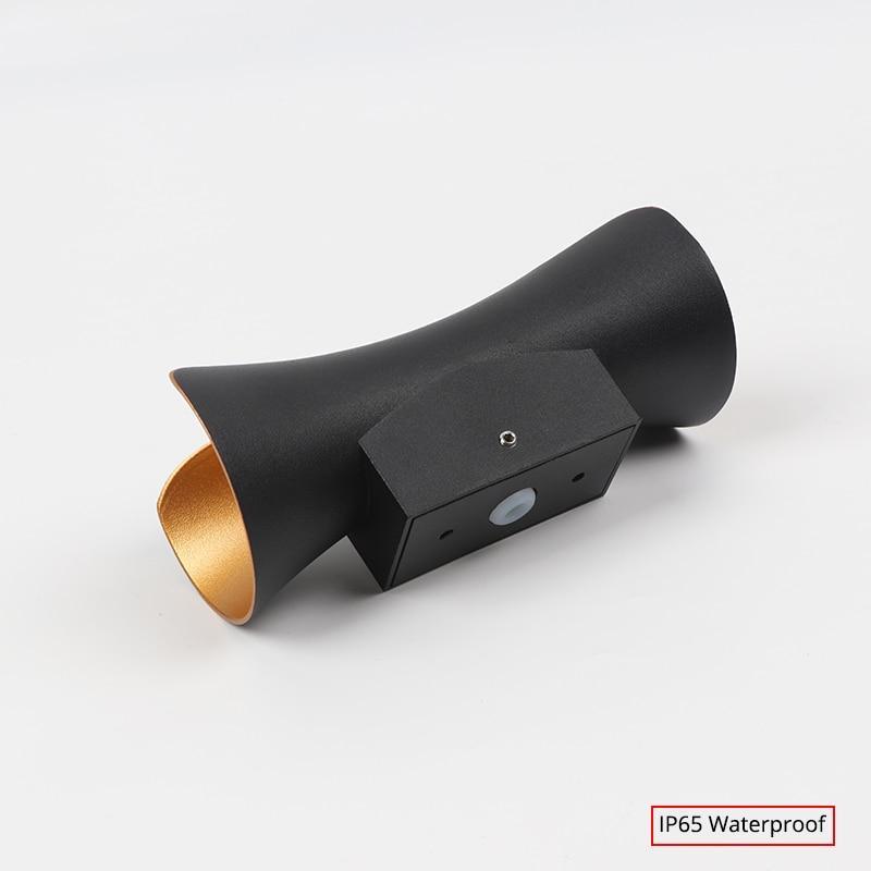 LumiEdge Modern LED Outdoor Wall Light