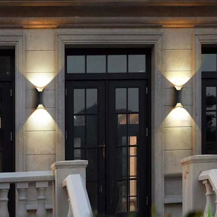 LumiEdge Modern LED Outdoor Wall Light
