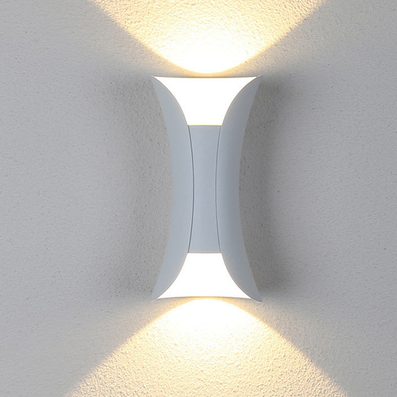LumiEdge Modern LED Outdoor Wall Light