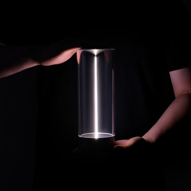 Modern Magnetic Table Lamp | Kalsten