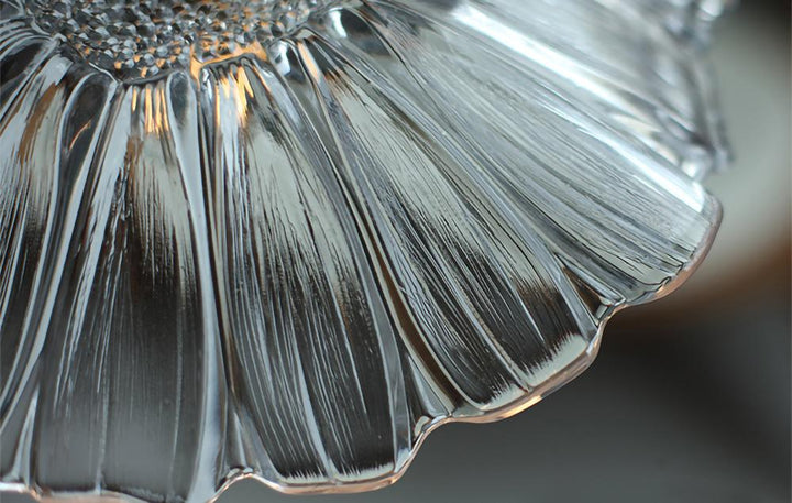 Retro Lotus Creative Glass Pendant Lamp | Noxord