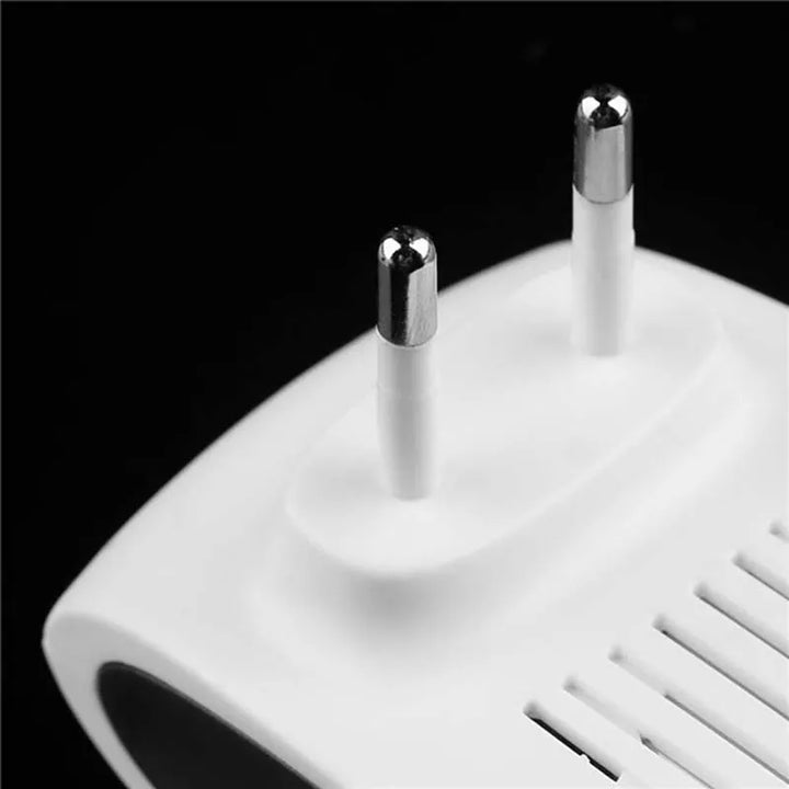Kalsten | Ultrasonic Squirrel Repeller Device - Effective Pest Control to Deter Squirrels in 48 Hours for Gardens & Yards