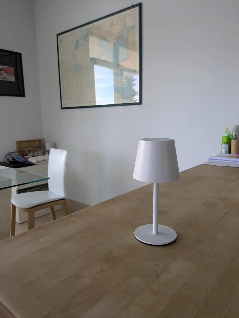 LED Table Lamp – Wireless, Touch Control & Dimmable Light | Kalsten