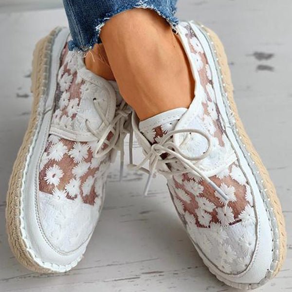 Kalsten | Orthopedic stylish shoe with floral design