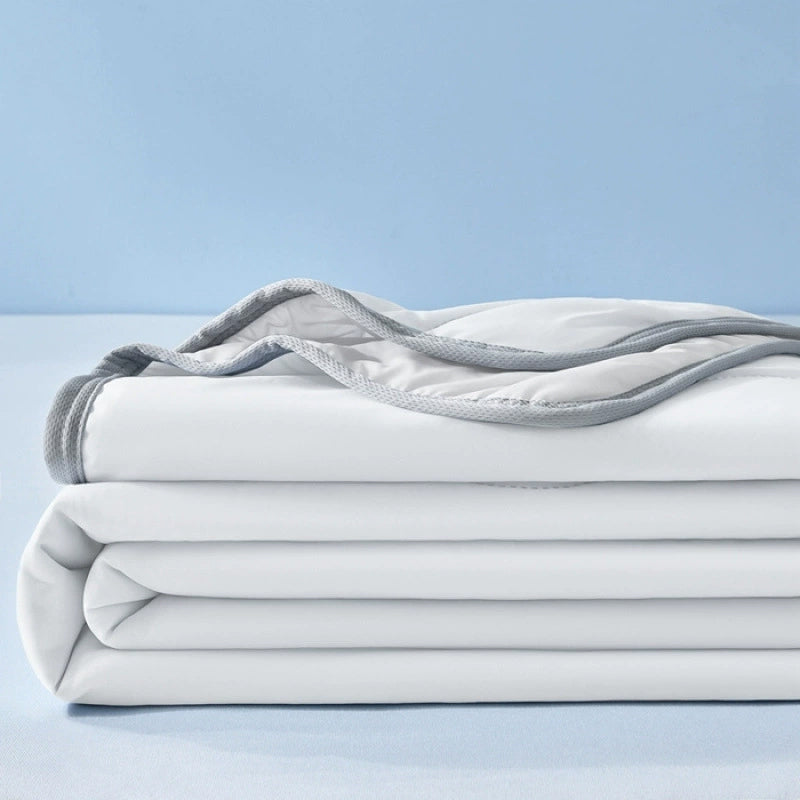 CoolBreeze Comfort Cooling Blanket for the Ceiling | Kalsten