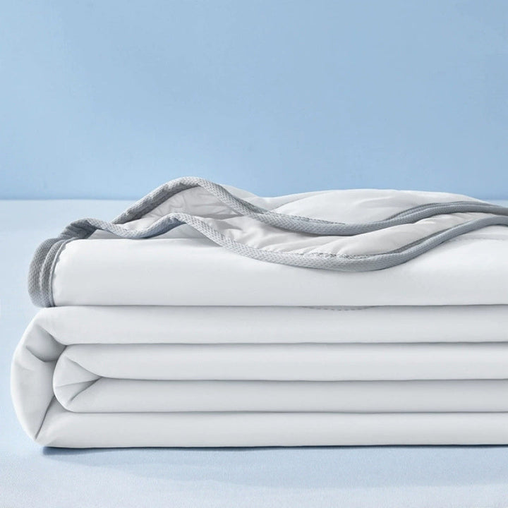 CoolBreeze Comfort Cooling Blanket for the Ceiling | Kalsten