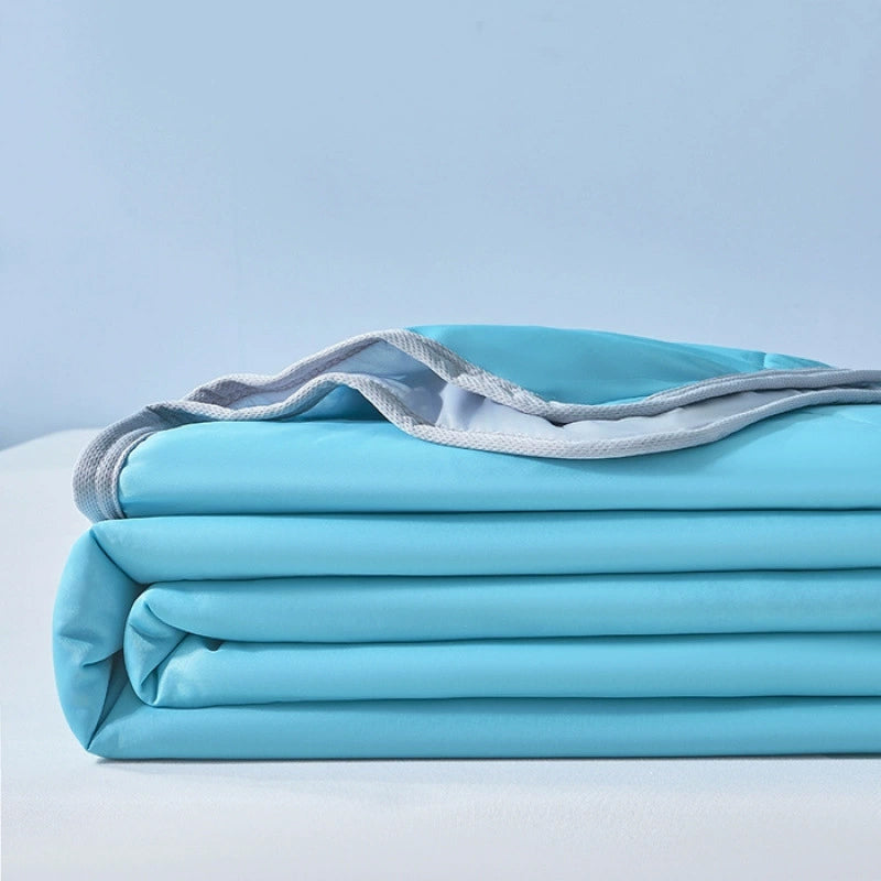 CoolBreeze Comfort Cooling Blanket for the Ceiling | Kalsten