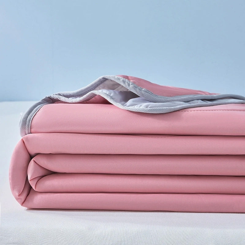 CoolBreeze Comfort Cooling Blanket for the Ceiling | Kalsten