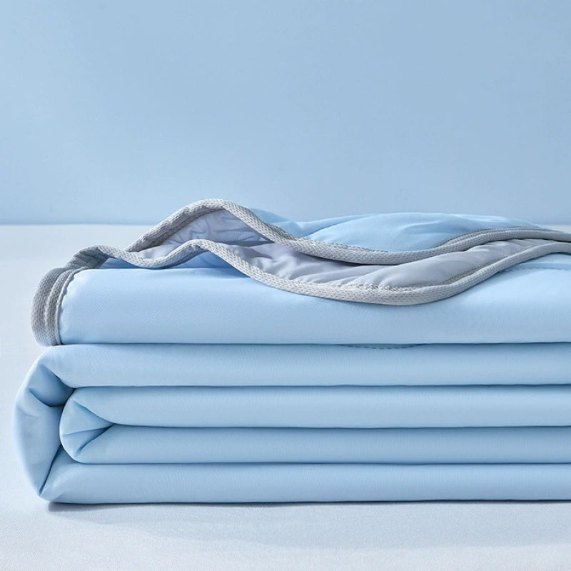 CoolBreeze Comfort Cooling Blanket for the Ceiling | Kalsten