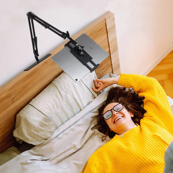 Kalsten | Hidden phone holder for bedside table, retractable