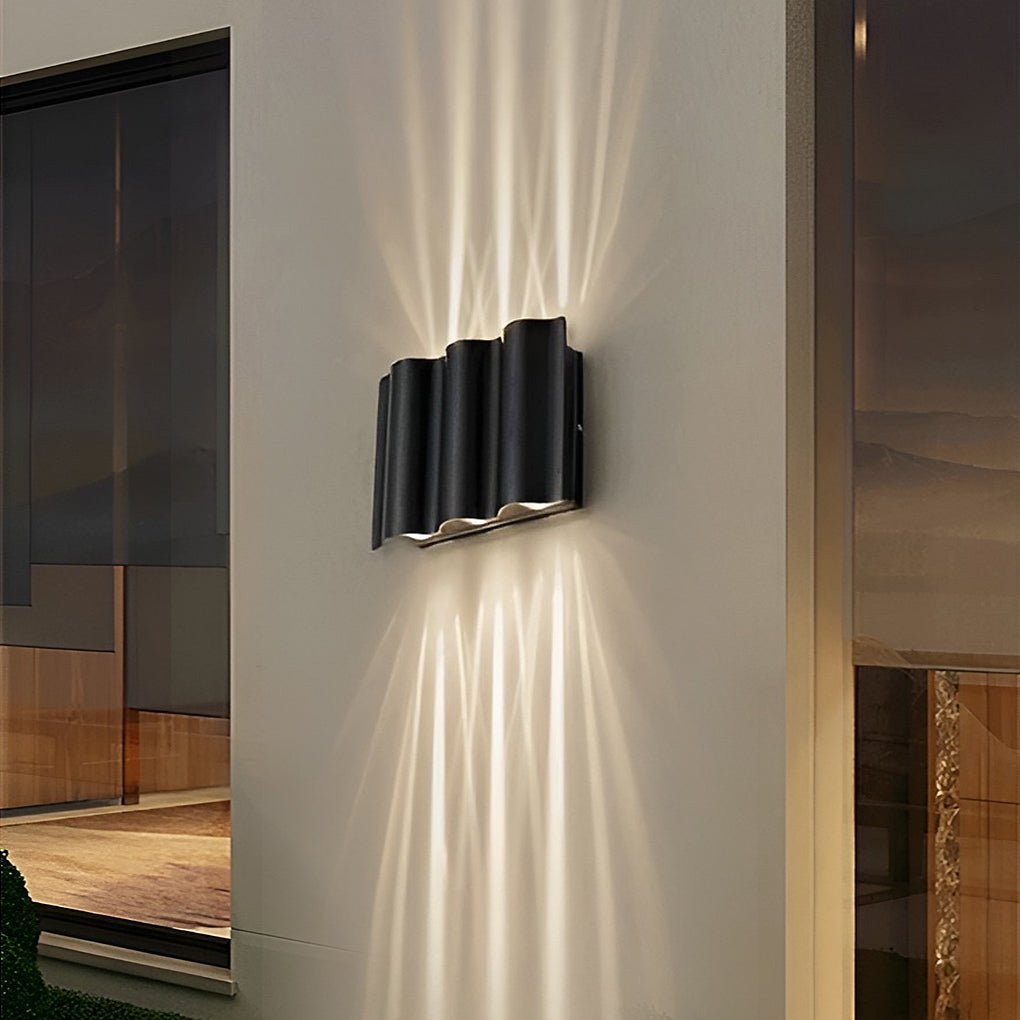 Black LED Outdoor Wall Light Noxord