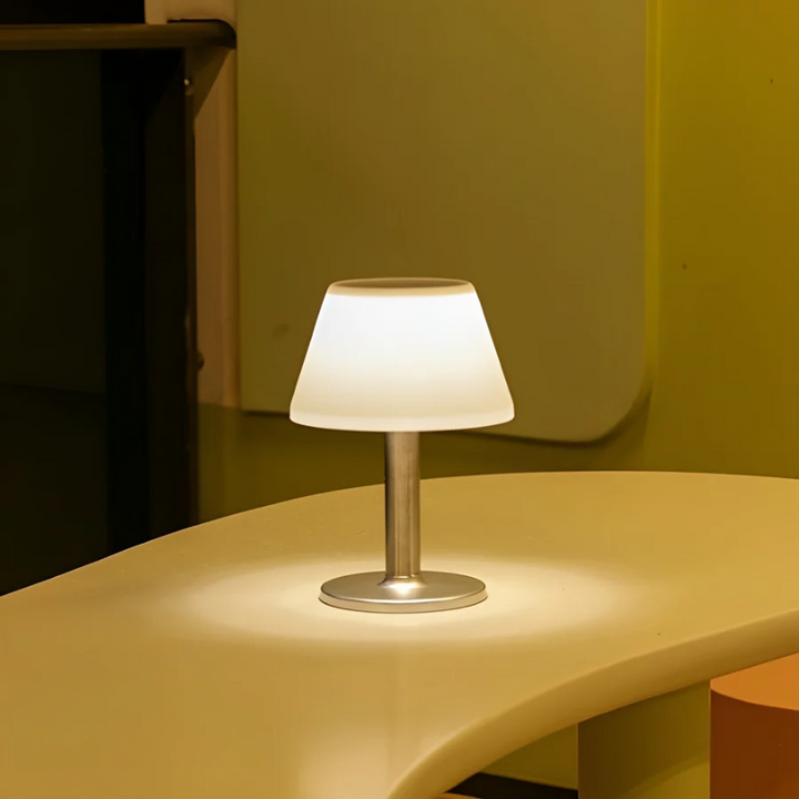Stylish Solar-Powered Table Lamp - SolarLuxe | Kalsten