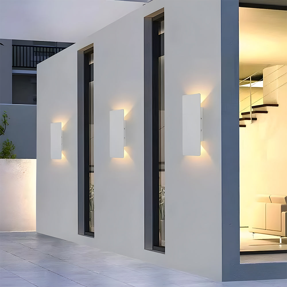 Modern Waterproof Outdoor Wall Lamp Noxord