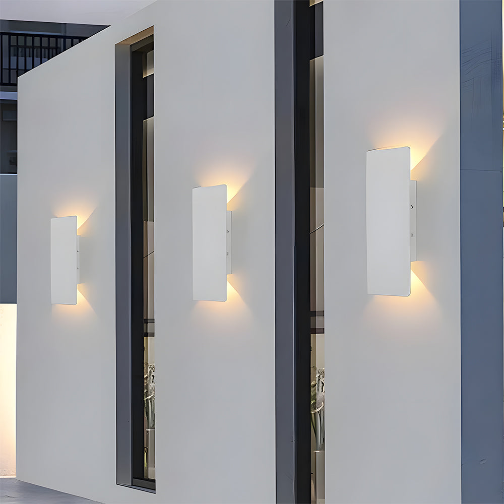 Modern Waterproof Outdoor Wall Lamp Noxord
